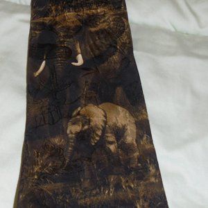 ELEPHANTS TIE